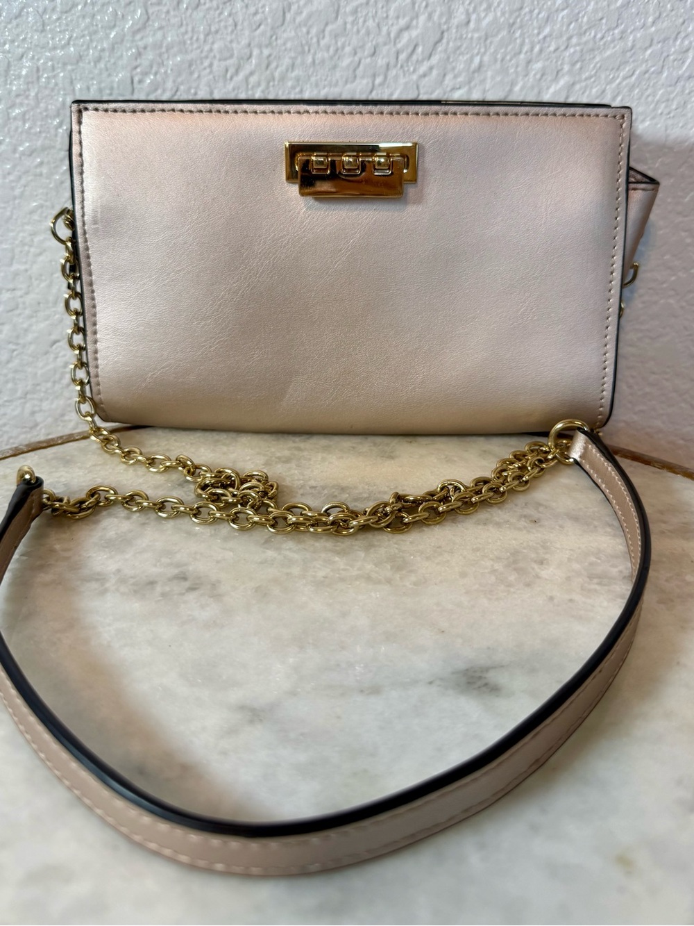 Zac Posen Metallic Champagne Gold Clutch with Gold Hardware - Picture 4 of 8
